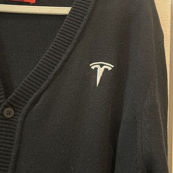 Tesla Mens V-Neck Cardigan Button Varsity Sweater Black Size Large - Picture 2 of 9
